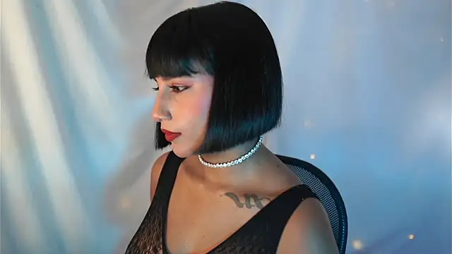 JulietaWinona online show from October 26, 9:21 pm