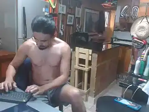 Dr Pocholate84 online show from February 25, 4:00 pm