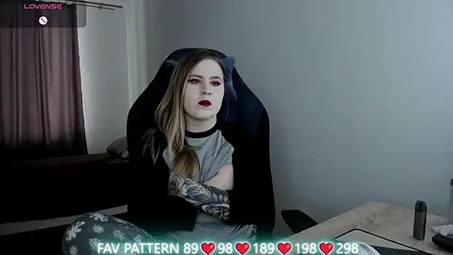 Olivia Munk online show from March 13, 7:31 am