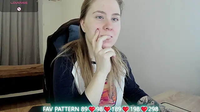 Olivia Munk online show from March 19, 3:41 am