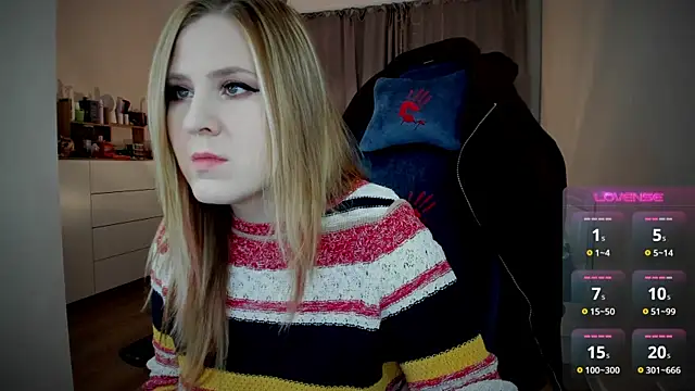 Olivia Munk online show from September 23, 4:26 am