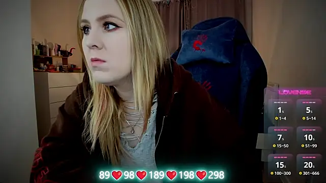 Olivia Munk online show from September 24, 4:38 am