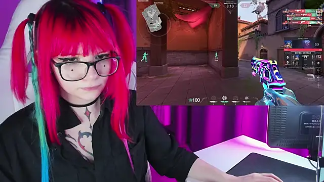 Yumi Youkai online show from December 6, 1:00 pm