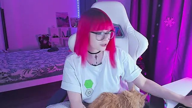 Yumi Youkai online show from December 16, 11:55 am