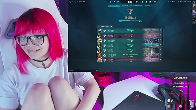 Yumi Youkai online show from December 16, 3:00 pm