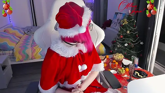 Yumi Youkai online show from December 31, 7:40 pm