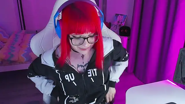 Yumi Youkai online show from January 26, 10:46 pm