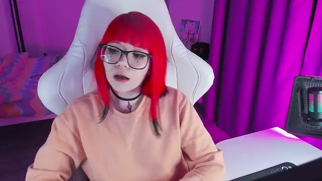 Yumi Youkai online show from February 2, 5:15 pm