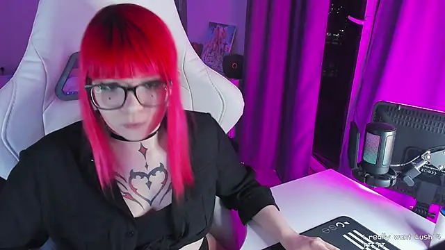 Yumi Youkai online show from March 21, 6:40 pm