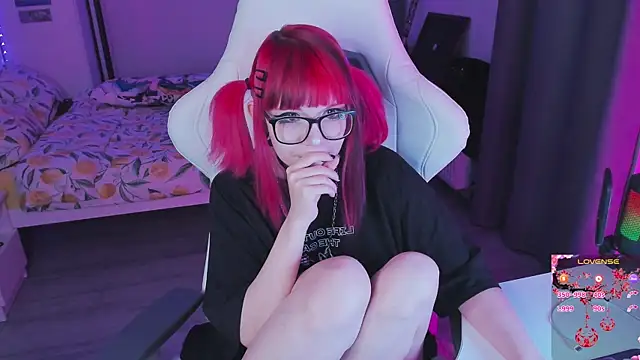 Yumi Youkai online show from September 17, 5:14 pm