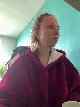 BabyNila online show from November 29, 8:50 am