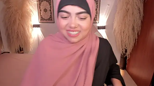 shayla 18 online show from December 17, 9:49 pm