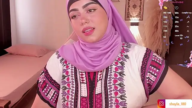 shayla 18 online show from March 19, 8:22 pm