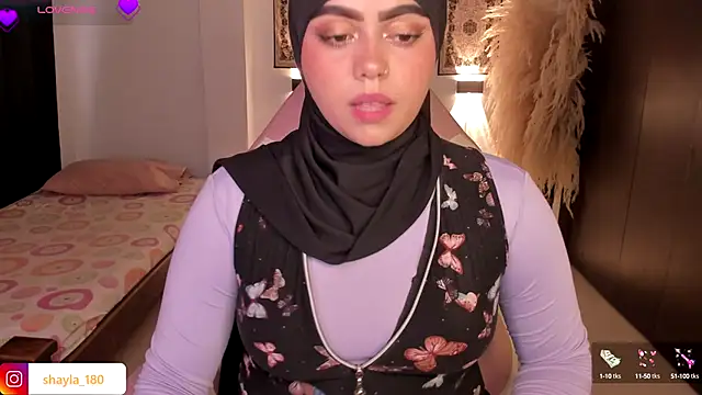 shayla 18 online show from September 11, 8:31 pm