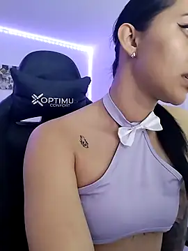 Fleurmeyer79 online show from December 12, 5:48 pm