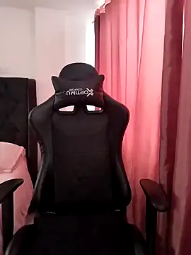 Fleurmeyer79 online show from February 15, 4:45 pm