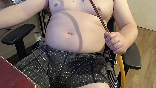 sweetsmile93 online show from December 9, 10:52 pm