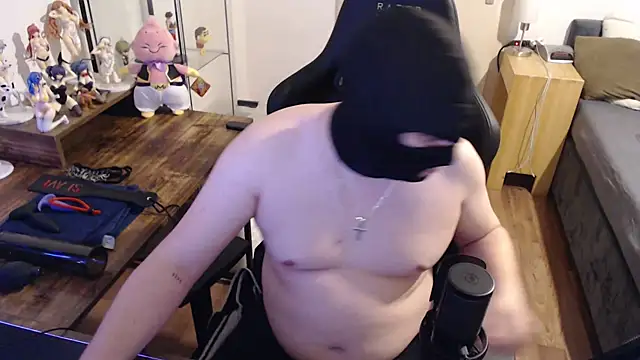 sweetsmile93 online show from March 2, 9:54 pm