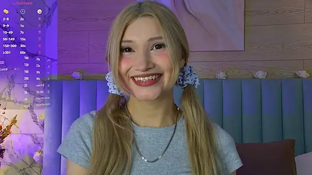 CarolReeves online show from March 16, 5:47 am