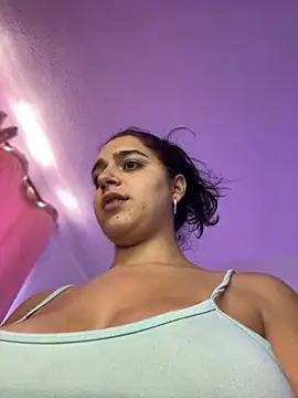 Alicia Ruiz online show from September 26, 5:06 pm