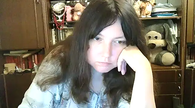 CarrieQPeach online show from December 5, 7:06 pm