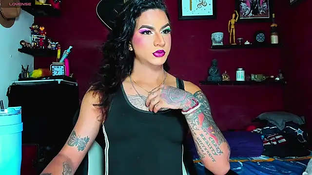 Snapshot of dariell_smokesexx chatting on November 22, 6:51 pm dariell smokesexx online show from November 22, 6:51 pm