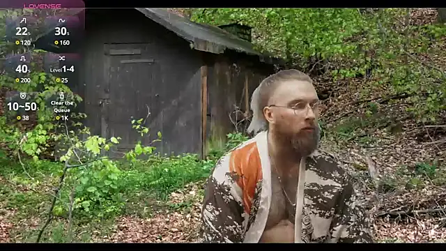 Snapshot of rusbigpaul chatting on March 8, 6:05 pm rusbigpaul online show from March 8, 6:05 pm