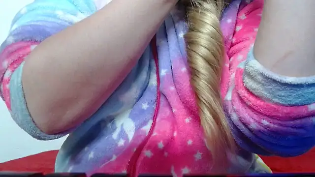 69liamilk69 online show from September 18, 6:59 am