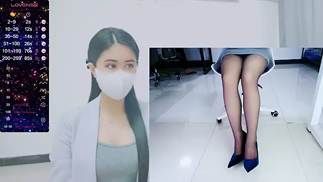 Snapshot of tt50256 chatting on February 21, 12:17 pm tt50256 online show from February 21, 12:17 pm