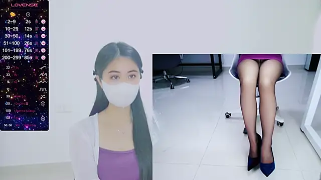 Snapshot of tt50256 chatting on March 3, 6:37 am tt50256 online show from March 3, 6:37 am