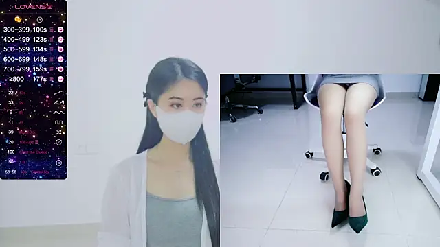 Snapshot of tt50256 chatting on March 13, 12:13 pm tt50256 online show from March 13, 12:13 pm