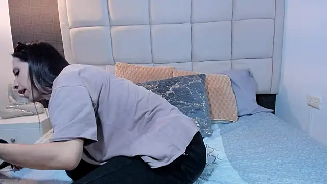 Hecatee 77 online show from January 13, 7:21 pm