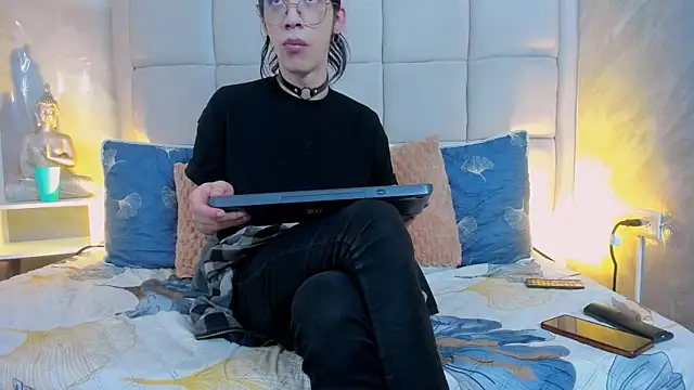 Hecatee 77 online show from October 10, 8:19 pm