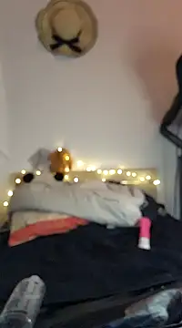 Asiantinaxh online show from January 25, 9:25 pm