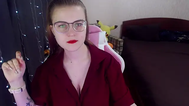 MissBrightShine online show from February 13, 9:51 am