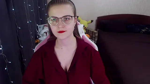 MissBrightShine online show from February 13, 12:54 pm