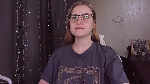 MissBrightShine online show from September 20, 9:54 am