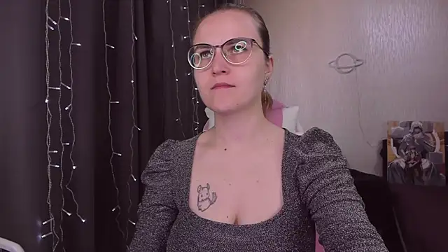 MissBrightShine online show from October 3, 10:23 am