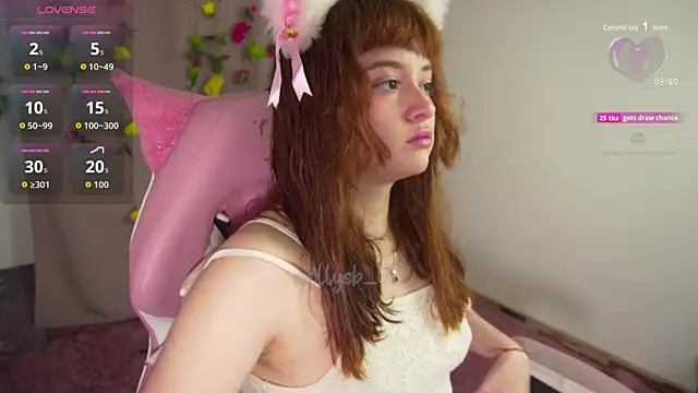 Snapshot of molly_russell chatting on October 22, 7:57 pm molly russell online show from October 22, 7:57 pm