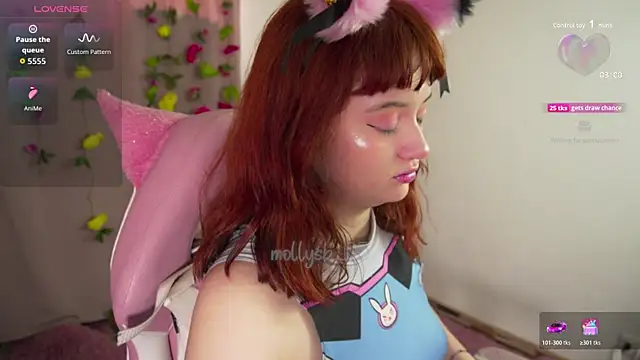 Snapshot of molly_russell chatting on November 29, 6:11 pm molly russell online show from November 29, 6:11 pm