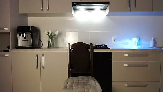 Snapshot of _Anna_Montana chatting on March 17, 9:02 pm Anna Montana online show from March 17, 9:02 pm