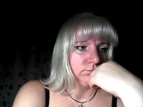 MeilomaWesa online show from December 18, 2:06 pm