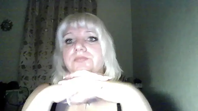 MeilomaWesa online show from November 18, 6:34 pm