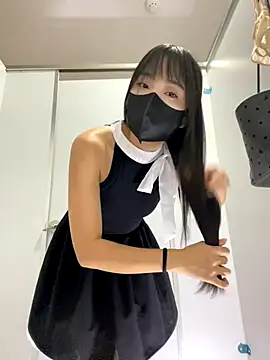 Snapshot of Asia-Lynn chatting on October 9, 10:46 am Asia-Lynn online show from October 9, 10:46 am