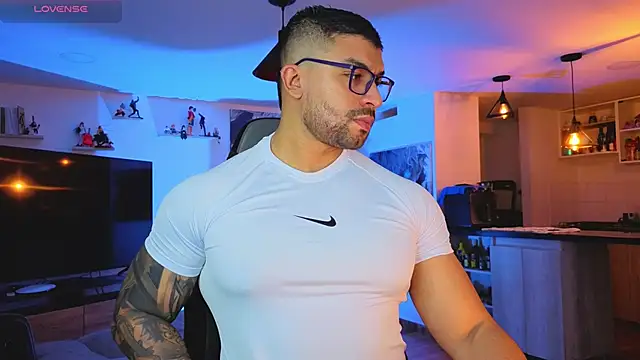 Michael Diamond online show from September 26, 2:48 am