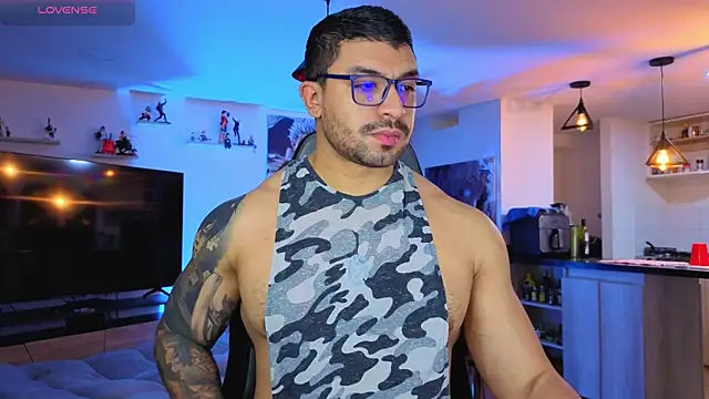 Michael Diamond online show from October 20, 2:45 am