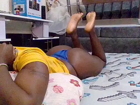 sweet-fancy online show from September 9, 3:33 pm