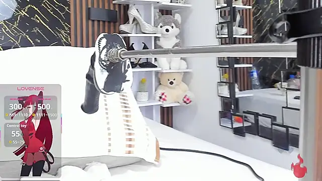 Snapshot of _julyy_ chatting on October 23, 7:18 am julyy online show from October 23, 7:18 am