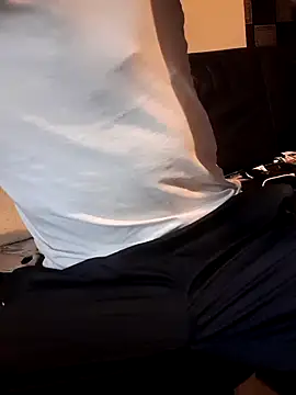 Snapshot of PIercingBoy38 chatting on January 24, 1:03 pm PIercingBoy38 online show from January 24, 1:03 pm