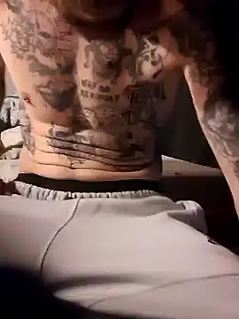 Snapshot of PIercingBoy38 chatting on February 11, 10:07 pm PIercingBoy38 online show from February 11, 10:07 pm